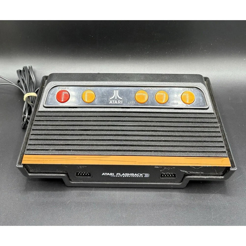 Atari Flashback 3 Console / With Controllers /Complete / Tested